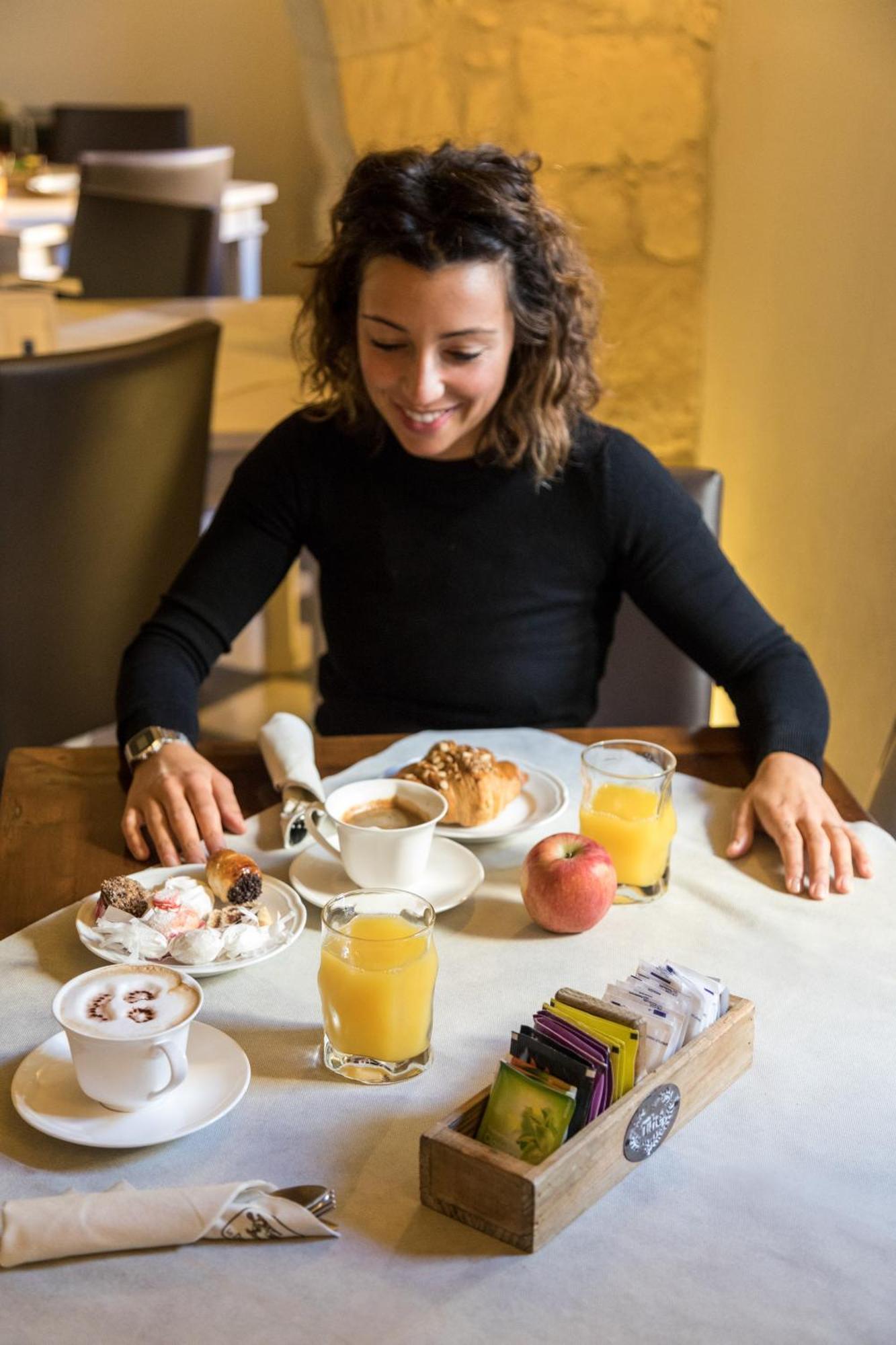 La Petite Maison Tresnuraghes ภายนอก รูปภาพ