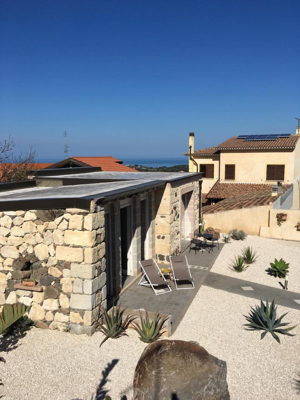 La Petite Maison Tresnuraghes ภายนอก รูปภาพ