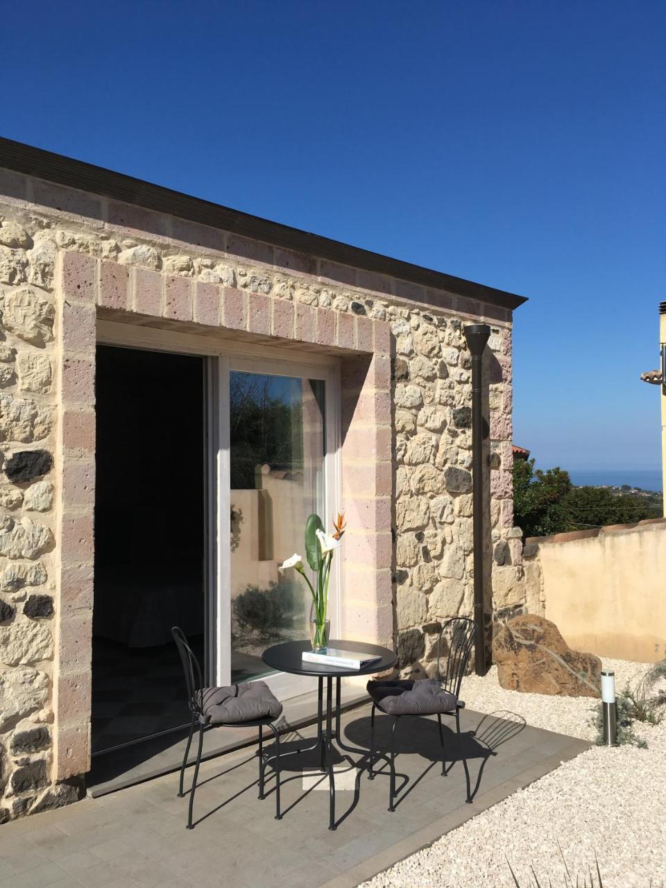 La Petite Maison Tresnuraghes ภายนอก รูปภาพ