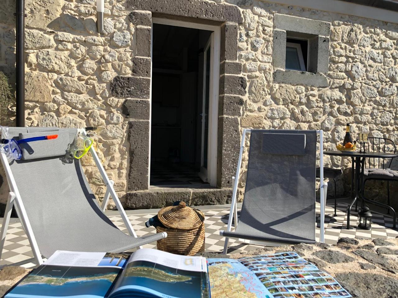 La Petite Maison Tresnuraghes ภายนอก รูปภาพ